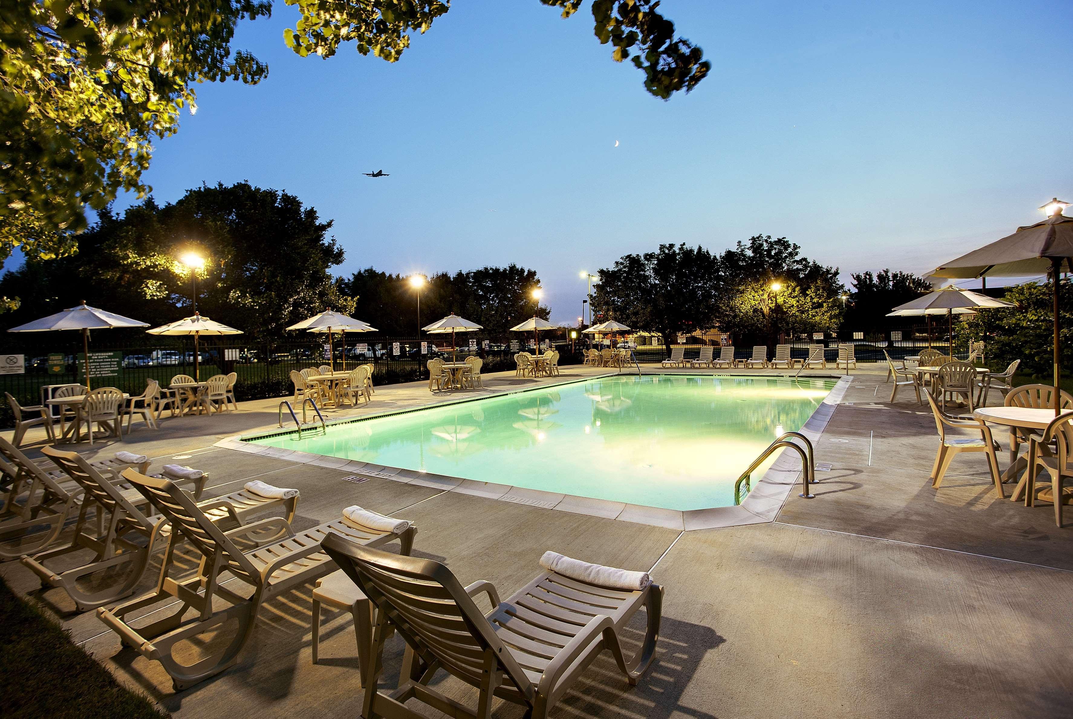 Hotel Wyndham Garden Philadelphia Airport Essington Exterior foto