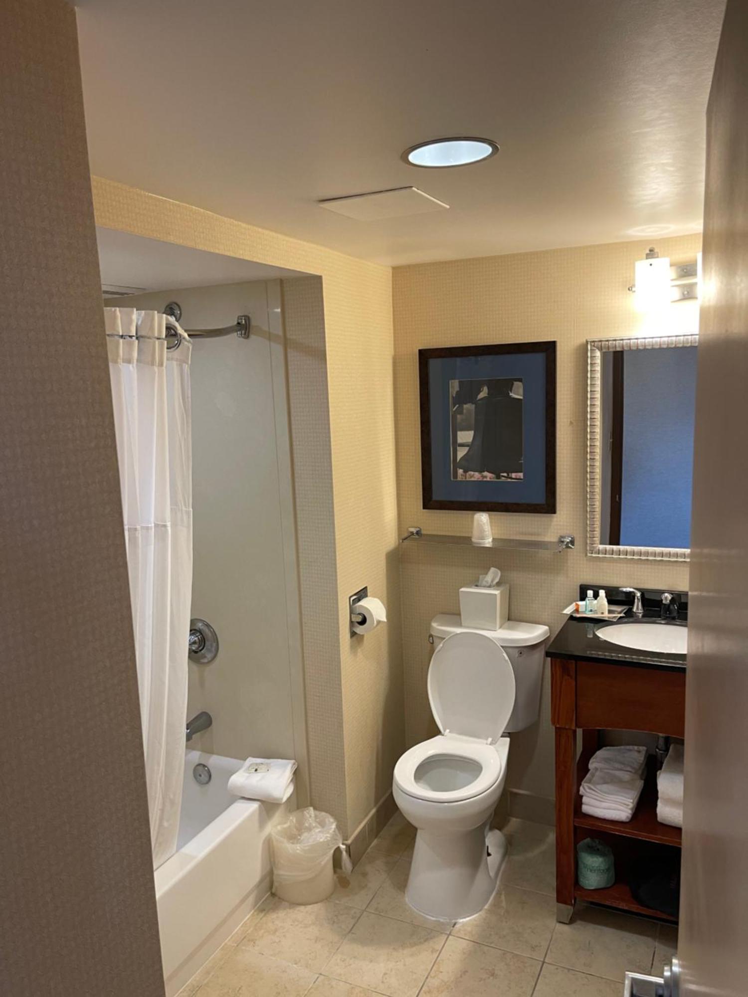 Hotel Wyndham Garden Philadelphia Airport Essington Exterior foto