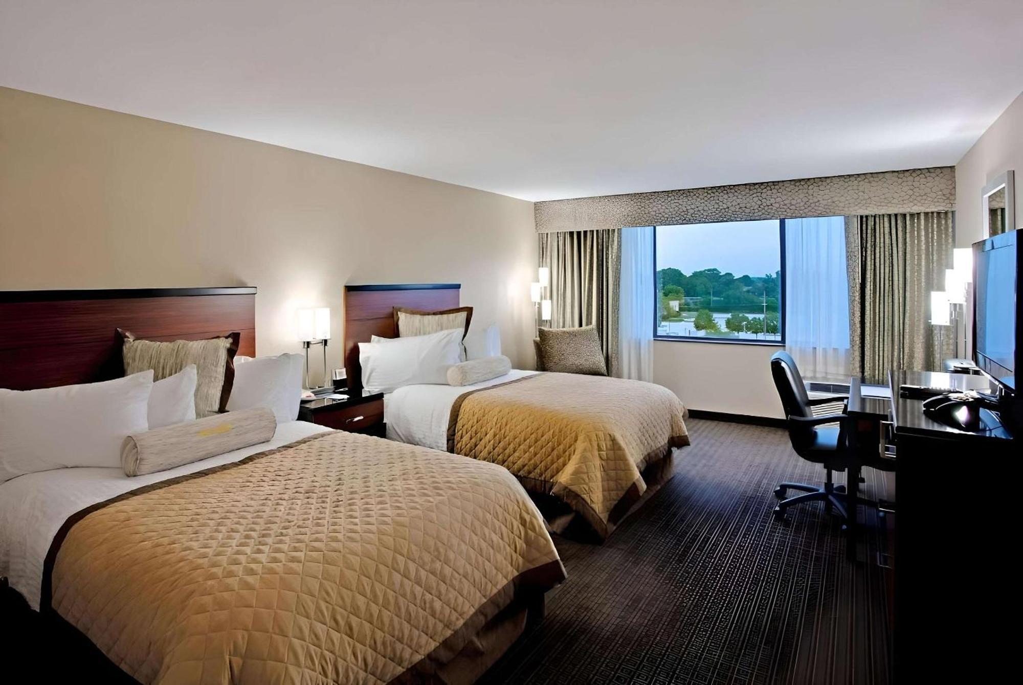 Hotel Wyndham Garden Philadelphia Airport Essington Exterior foto