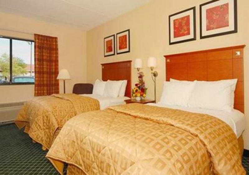 Hotel Wyndham Garden Philadelphia Airport Essington Exterior foto